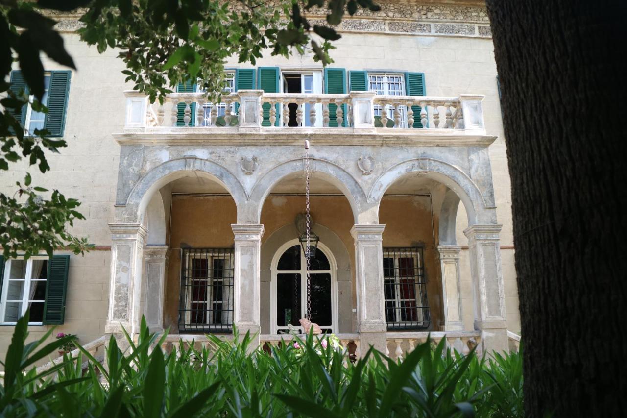 Borgo Studiati Residenza D'Epoca Bed & Breakfast Pugnano Ngoại thất bức ảnh